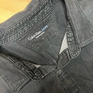Calvin Klein black denim button down shift Size Large